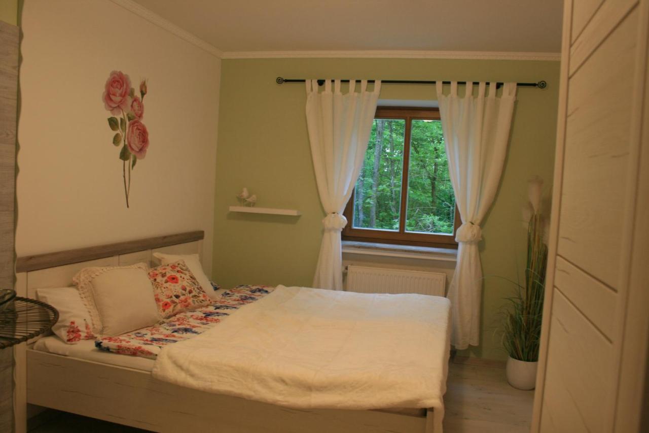 ויילהיים אין אוברבאיירן Krug'S Family Hostel Und Restaurant מראה חיצוני תמונה