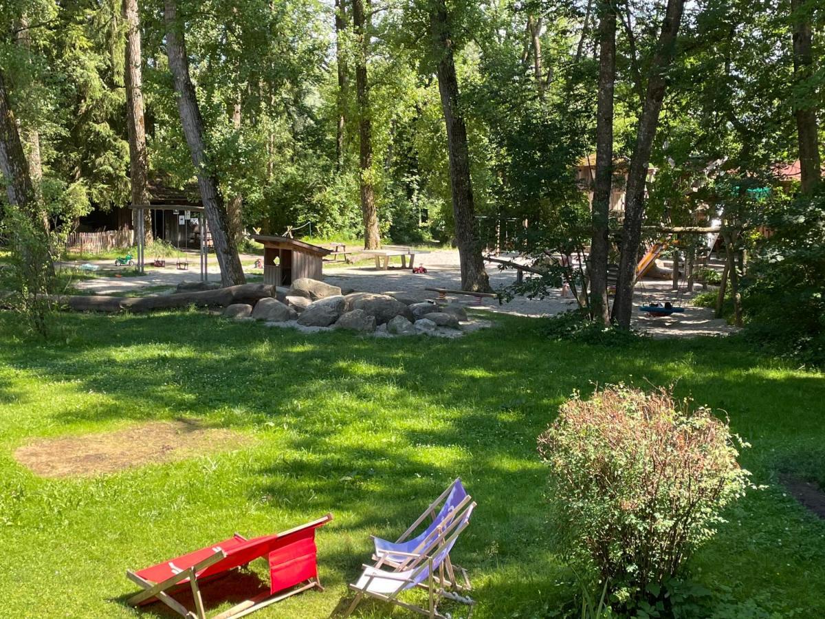ויילהיים אין אוברבאיירן Krug'S Family Hostel Und Restaurant מראה חיצוני תמונה